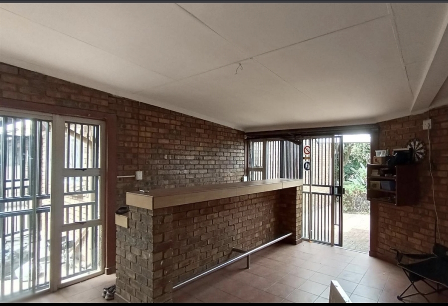 3 Bedroom Property for Sale in Terenure Gauteng