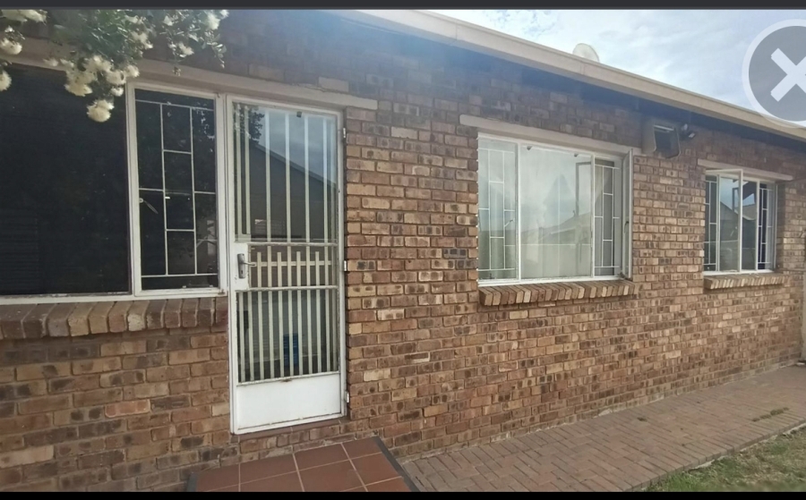 3 Bedroom Property for Sale in Terenure Gauteng