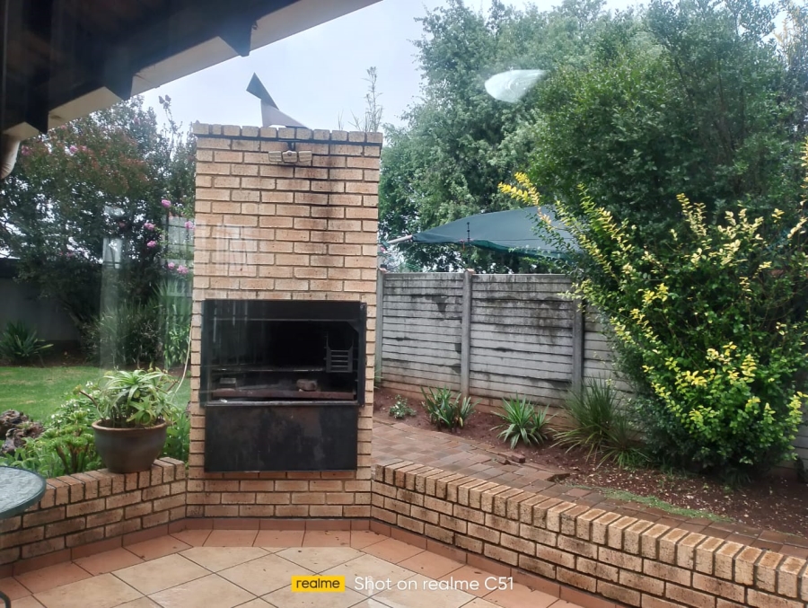 4 Bedroom Property for Sale in Van Dyk Park Gauteng