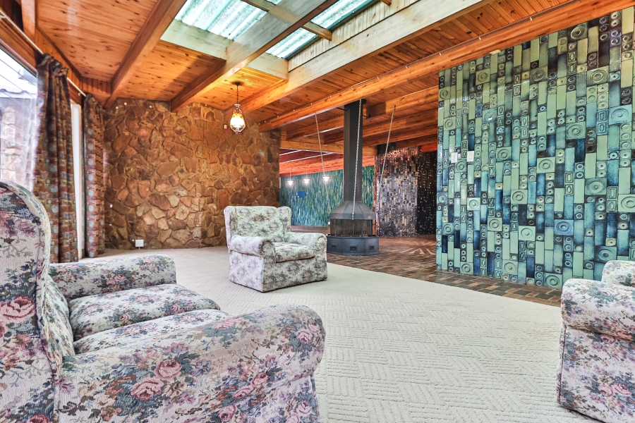 10 Bedroom Property for Sale in Olympus AH Gauteng