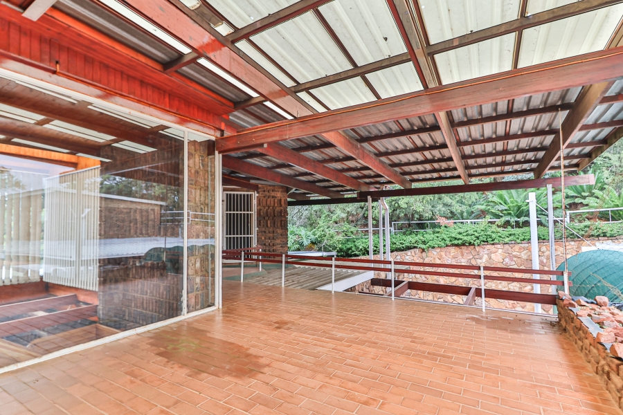 10 Bedroom Property for Sale in Olympus AH Gauteng