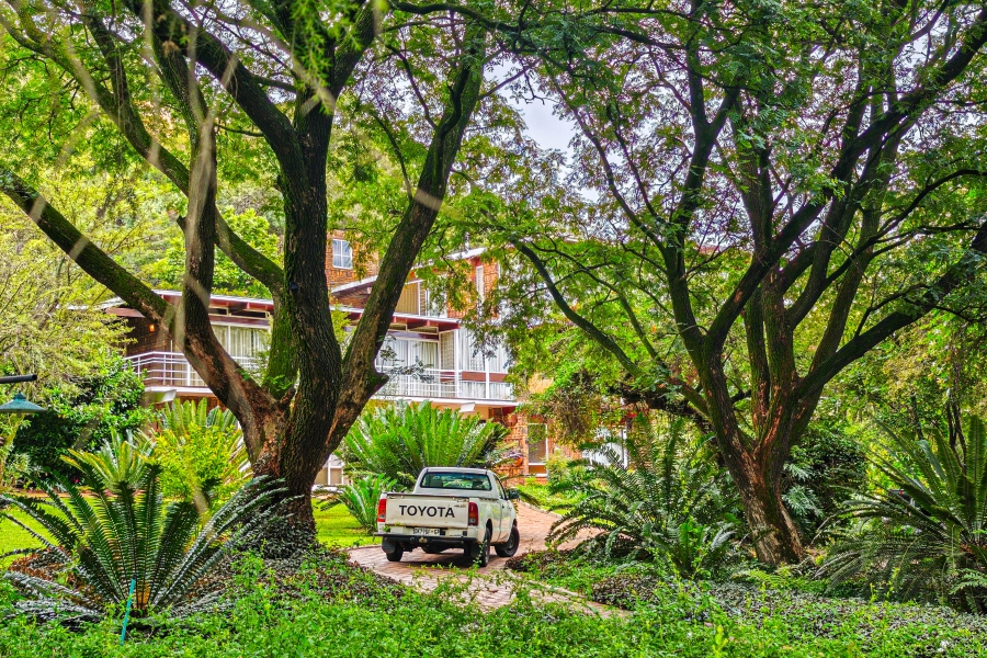 10 Bedroom Property for Sale in Olympus AH Gauteng