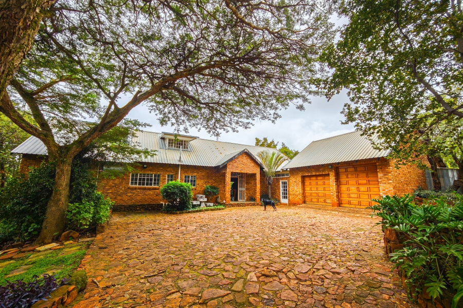 10 Bedroom Property for Sale in Olympus AH Gauteng