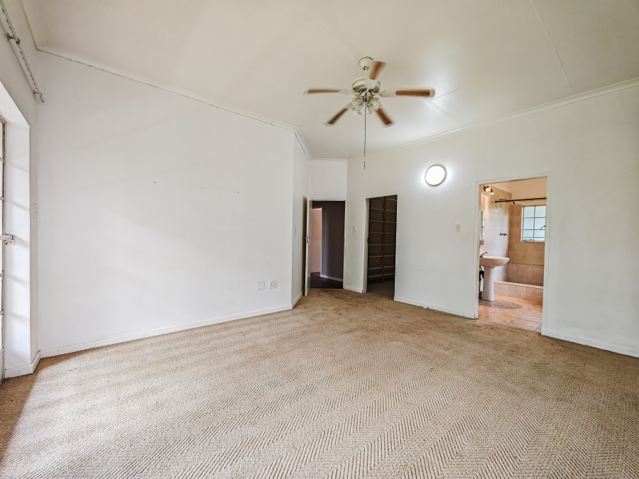 10 Bedroom Property for Sale in Olympus AH Gauteng