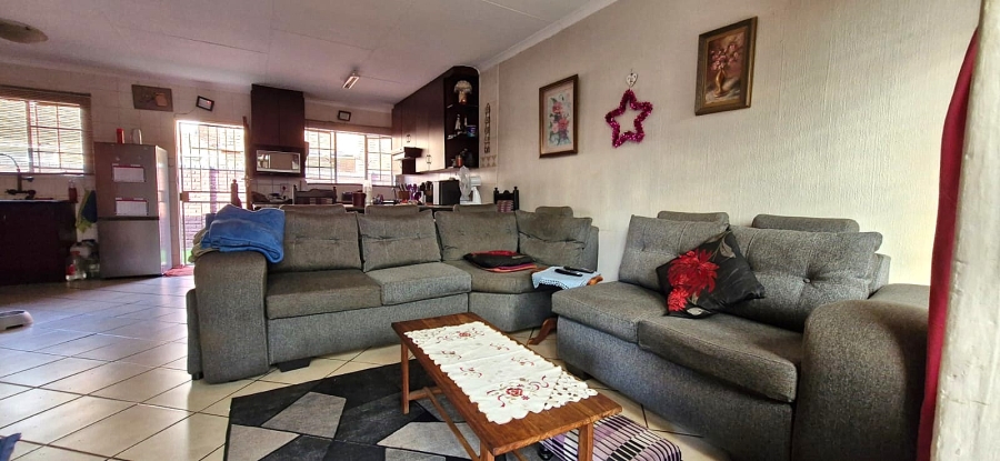 3 Bedroom Property for Sale in Willow Park Manor Gauteng