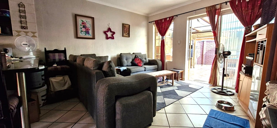 3 Bedroom Property for Sale in Willow Park Manor Gauteng