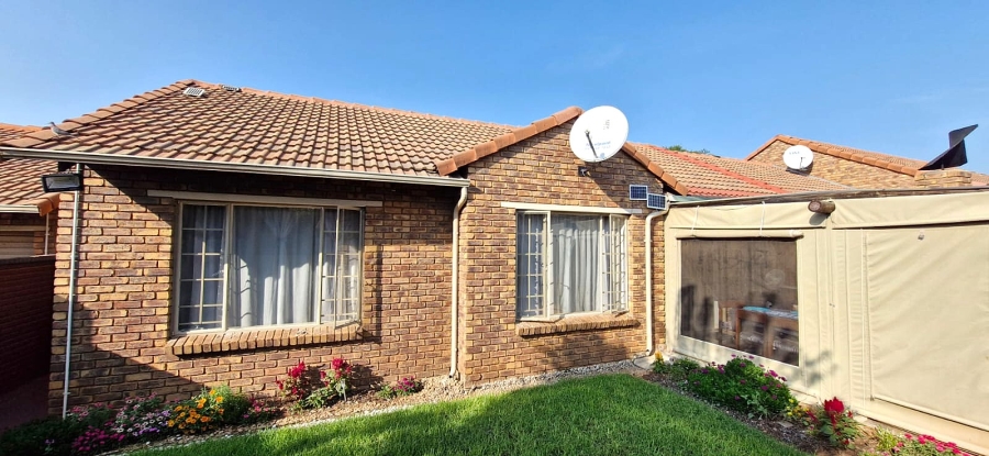 3 Bedroom Property for Sale in Willow Park Manor Gauteng