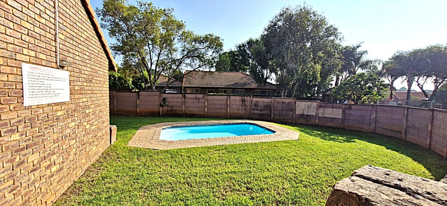 3 Bedroom Property for Sale in Willow Park Manor Gauteng