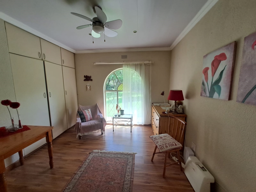 4 Bedroom Property for Sale in Three Rivers Proper Gauteng