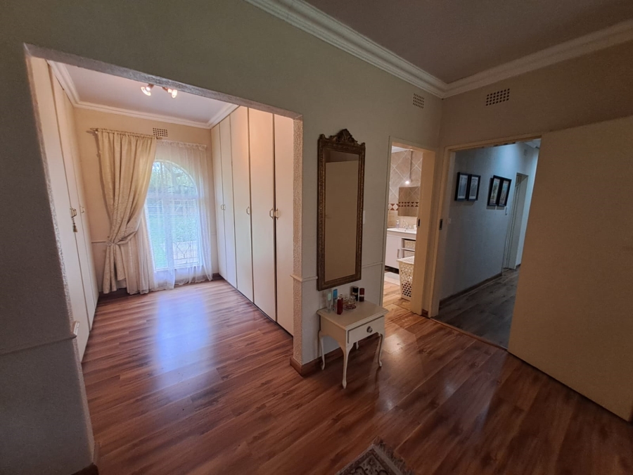 4 Bedroom Property for Sale in Three Rivers Proper Gauteng