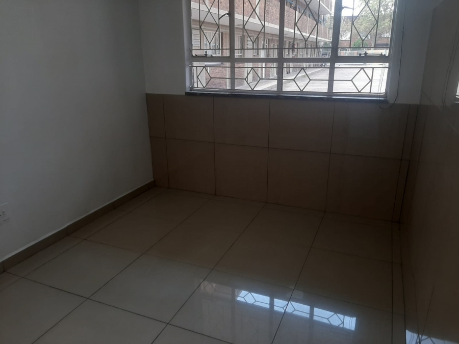 2 Bedroom Property for Sale in Benoni Central Gauteng