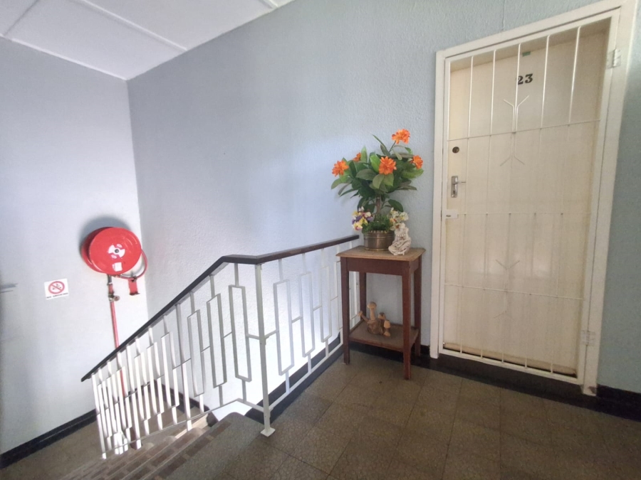 2 Bedroom Property for Sale in Three Rivers Gauteng