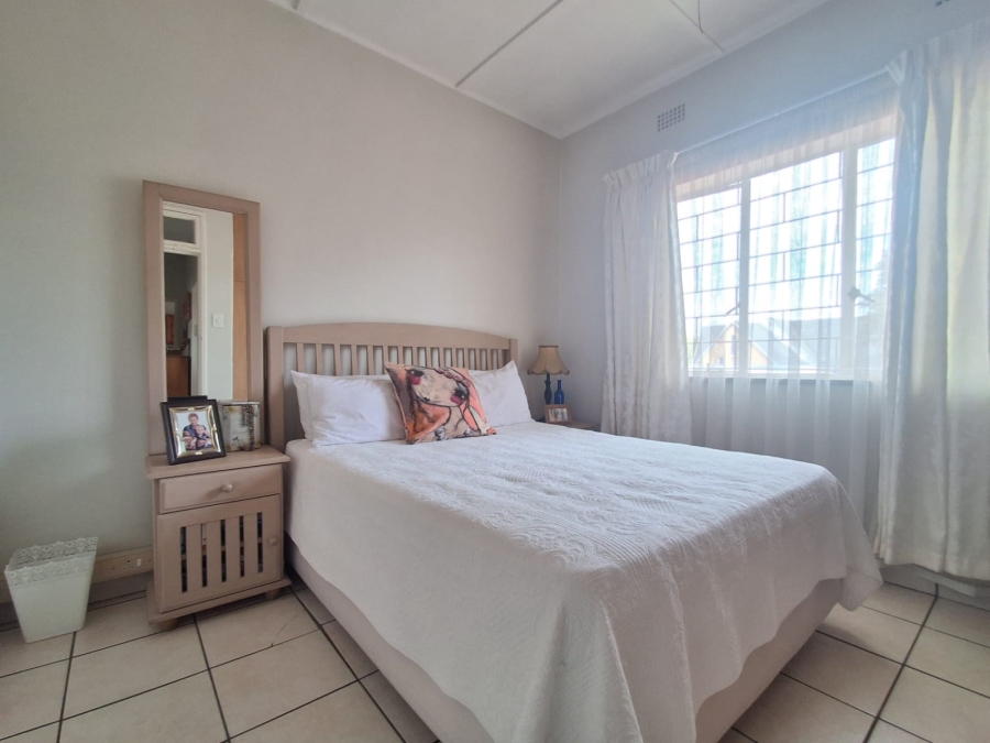 2 Bedroom Property for Sale in Three Rivers Gauteng