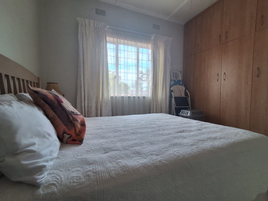 2 Bedroom Property for Sale in Three Rivers Gauteng