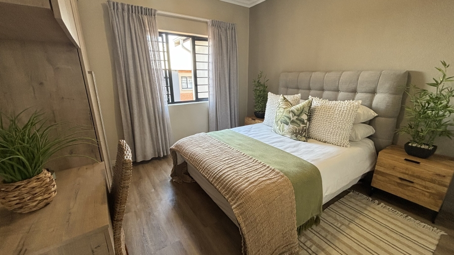 2 Bedroom Property for Sale in Roodepark Eco Estate Gauteng
