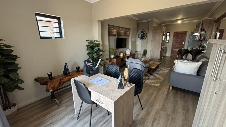 2 Bedroom Property for Sale in Roodepark Eco Estate Gauteng