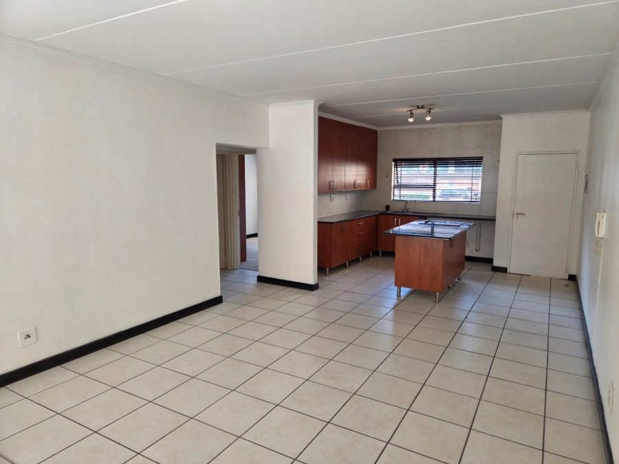 2 Bedroom Property for Sale in Sunninghill Gauteng