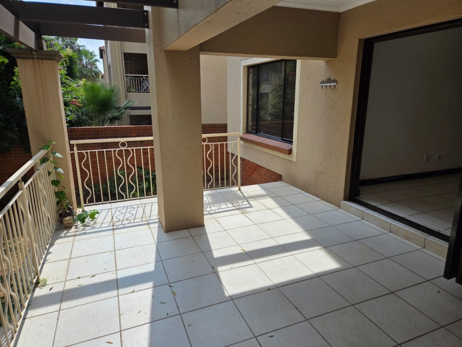 2 Bedroom Property for Sale in Sunninghill Gauteng