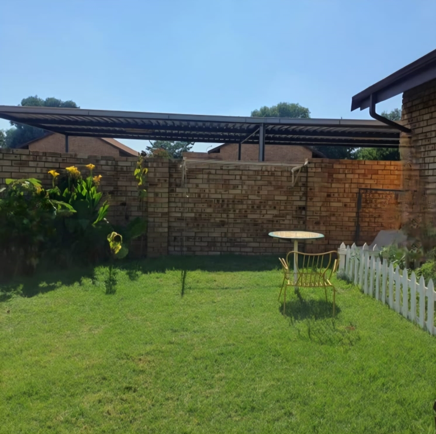2 Bedroom Property for Sale in Riversdale Gauteng
