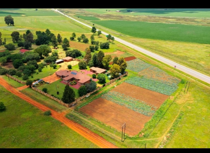 5 Bedroom Property for Sale in Springs Rural Gauteng