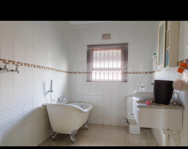 5 Bedroom Property for Sale in Springs Rural Gauteng