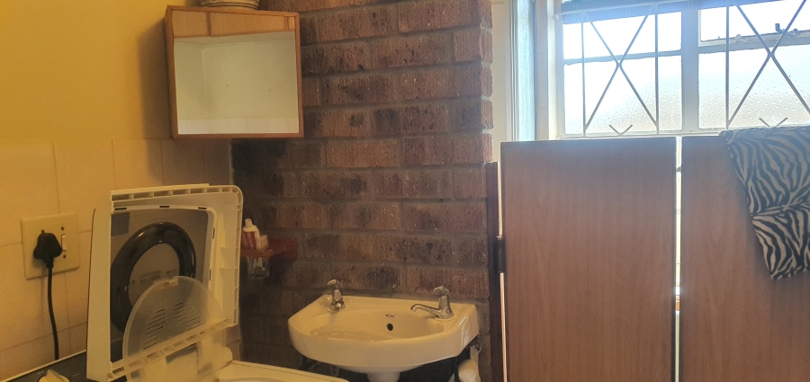 3 Bedroom Property for Sale in Heidelberg Industrial Gauteng