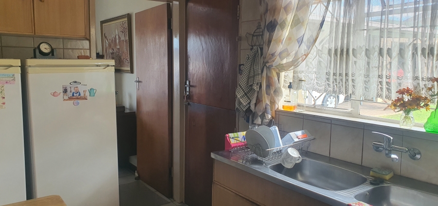 3 Bedroom Property for Sale in Heidelberg Industrial Gauteng