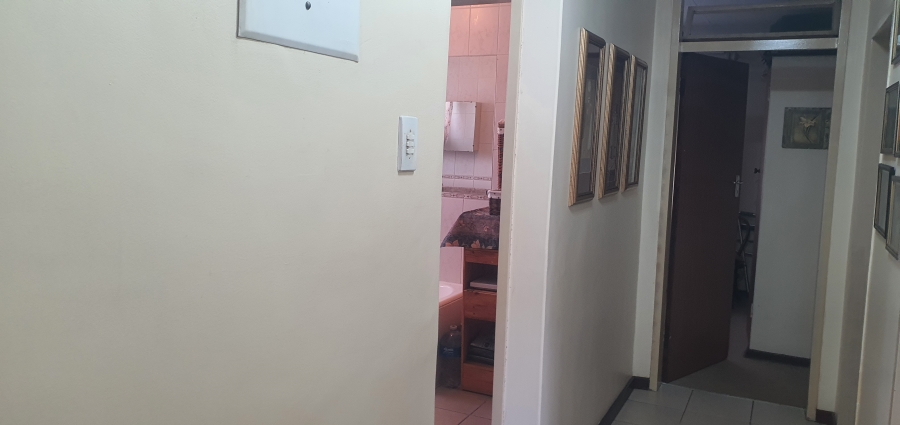3 Bedroom Property for Sale in Heidelberg Industrial Gauteng