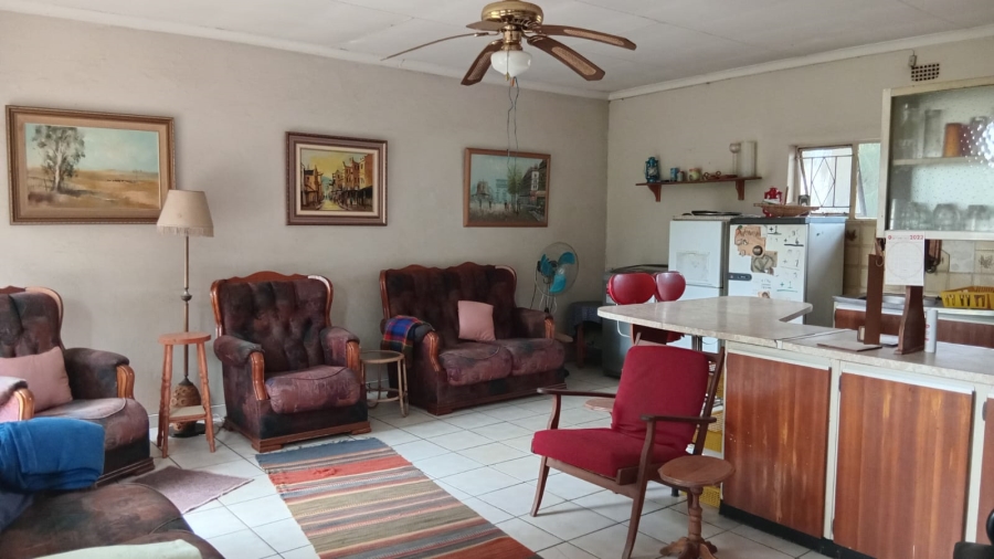 4 Bedroom Property for Sale in Glen Donald A H Gauteng