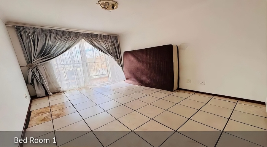 2 Bedroom Property for Sale in Annlin Gauteng