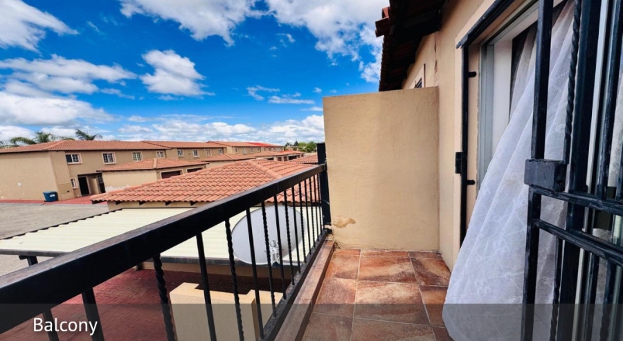 2 Bedroom Property for Sale in Annlin Gauteng