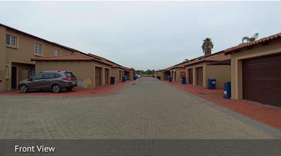 2 Bedroom Property for Sale in Annlin Gauteng