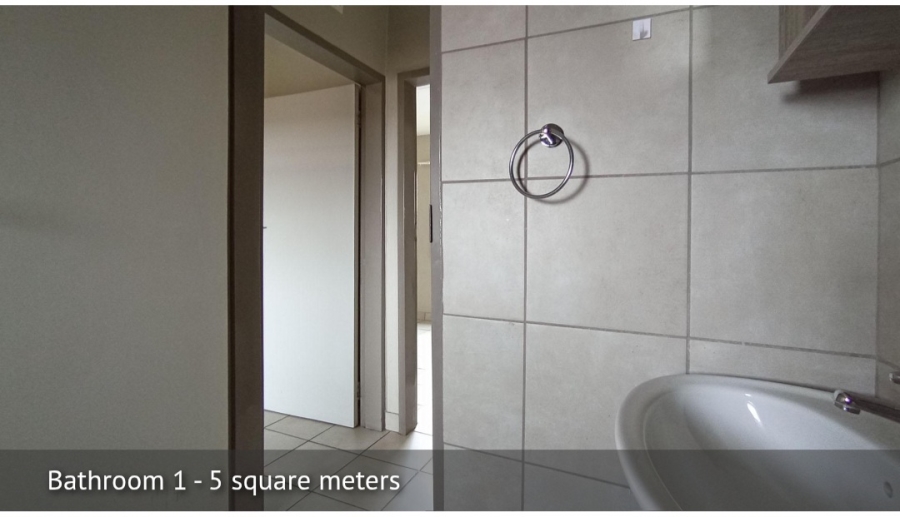 2 Bedroom Property for Sale in Heuweloord Gauteng