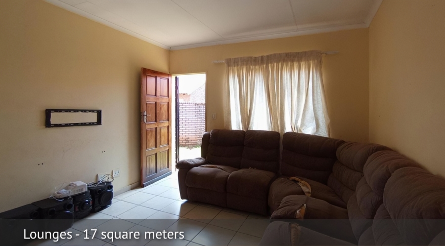 2 Bedroom Property for Sale in The Orchards Gauteng