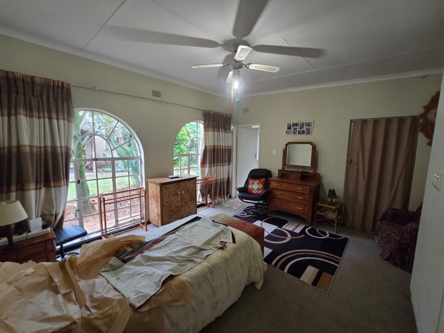 5 Bedroom Property for Sale in Glen Donald A H Gauteng