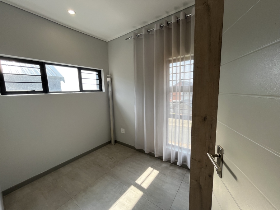To Let 4 Bedroom Property for Rent in North Riding Gauteng
