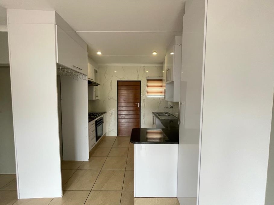 3 Bedroom Property for Sale in Albertsdal Gauteng