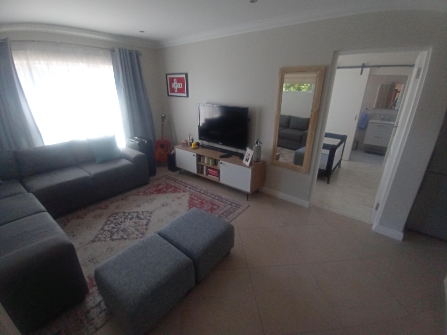 5 Bedroom Property for Sale in Bassonia Gauteng