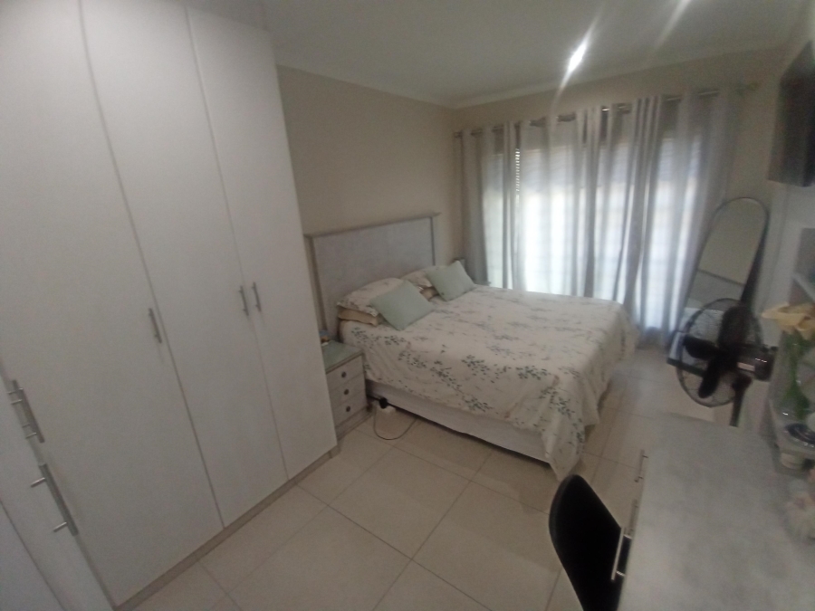 5 Bedroom Property for Sale in Bassonia Gauteng