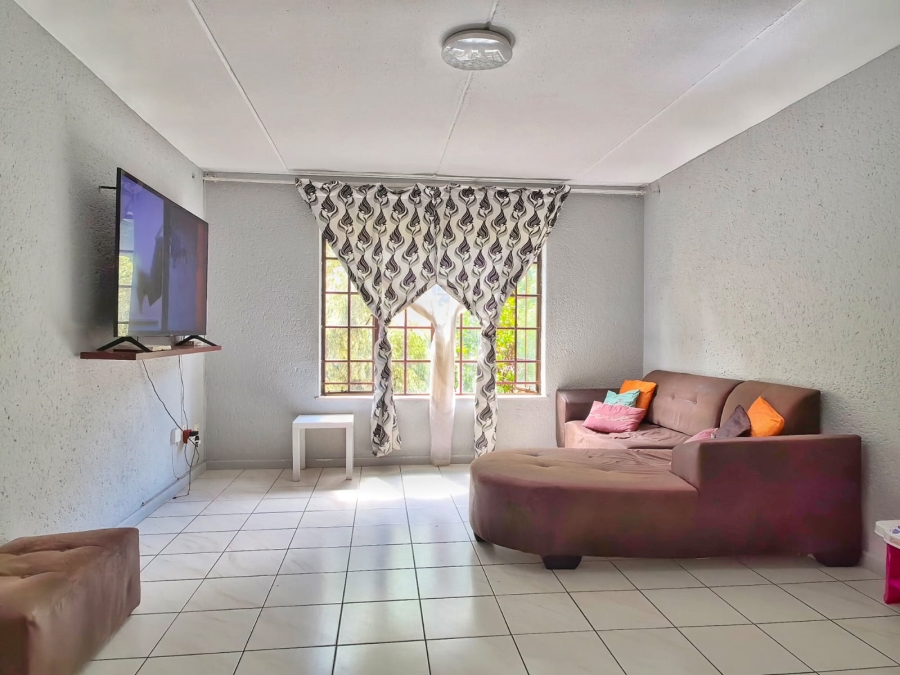 2 Bedroom Property for Sale in Windsor West Gauteng