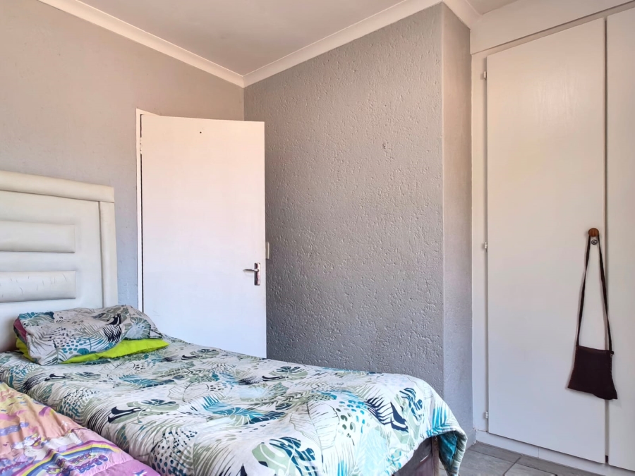 2 Bedroom Property for Sale in Windsor West Gauteng