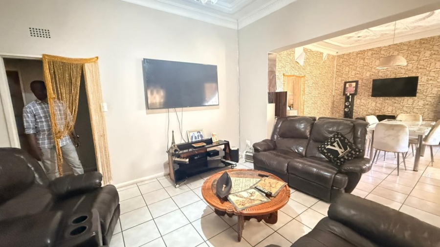 3 Bedroom Property for Sale in Kensington Gauteng