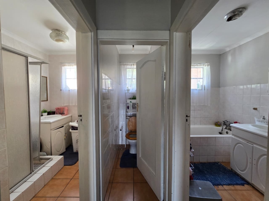 4 Bedroom Property for Sale in Pretoria North Gauteng