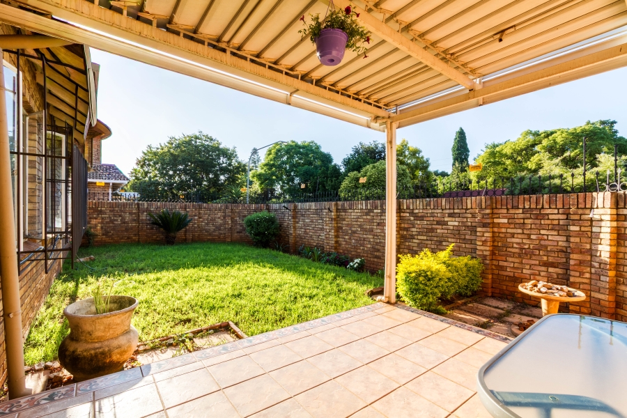 3 Bedroom Property for Sale in Die Wilgers Gauteng