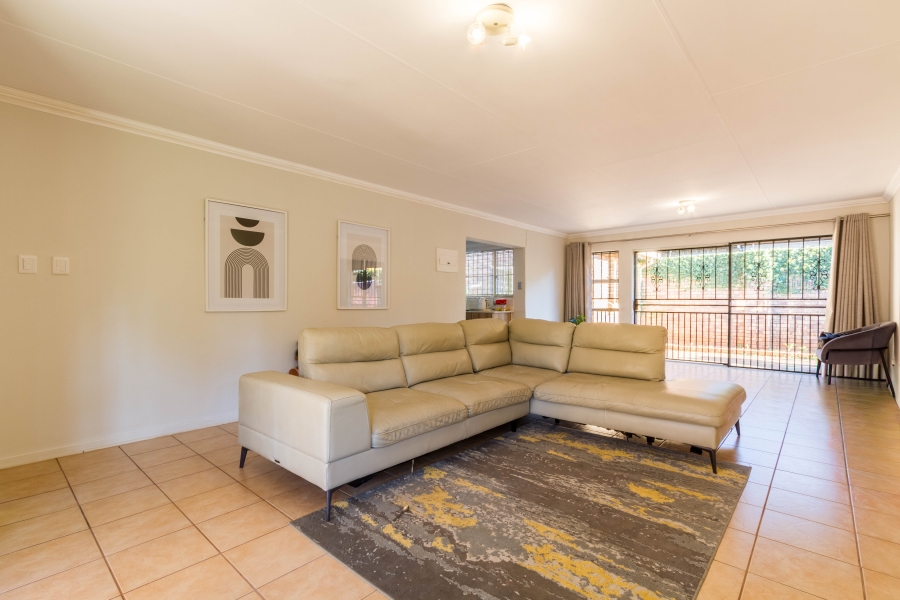 3 Bedroom Property for Sale in Die Wilgers Gauteng