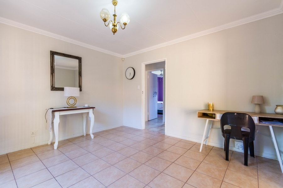 3 Bedroom Property for Sale in Die Wilgers Gauteng