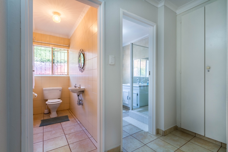 3 Bedroom Property for Sale in Die Wilgers Gauteng