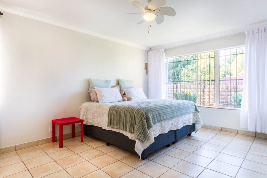 3 Bedroom Property for Sale in Die Wilgers Gauteng