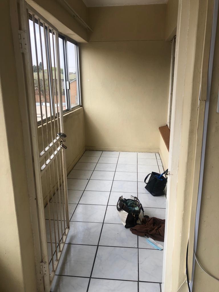 2 Bedroom Property for Sale in Waverley Gauteng