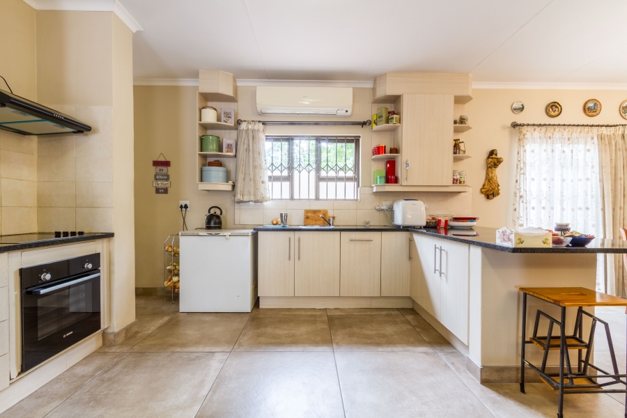 3 Bedroom Property for Sale in Silver Lakes Gauteng